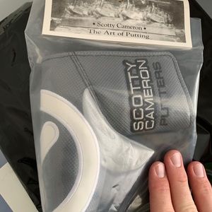 Scotty Cameron Replica Circle T Putter Cover